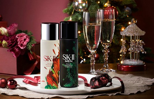 SK-II携手双拥艺术家推出节日限量版神仙水