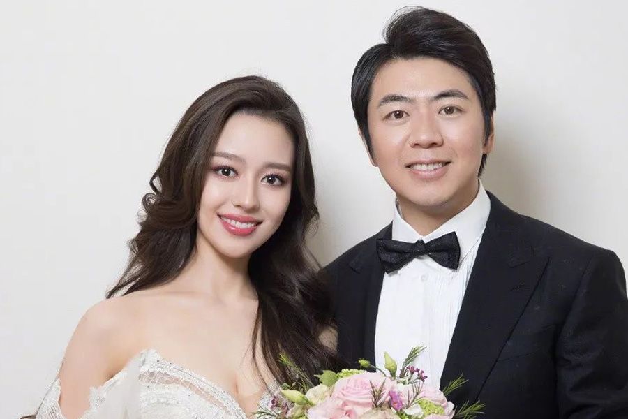 朗朗老婆吉娜爱丽丝牛奶皮肤+大胸细腰被网友赞是真人版《冰雪奇缘》的Elsa～首公开地狱健身菜单