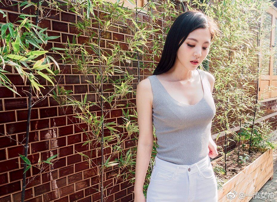可蕊丝朵鲟鱼子凝时智能眼部修复
